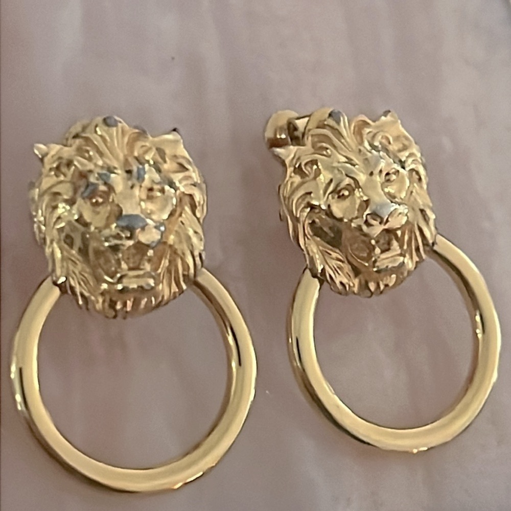 Beautiful RARE Gold Lionhead Door Knocker Earrings